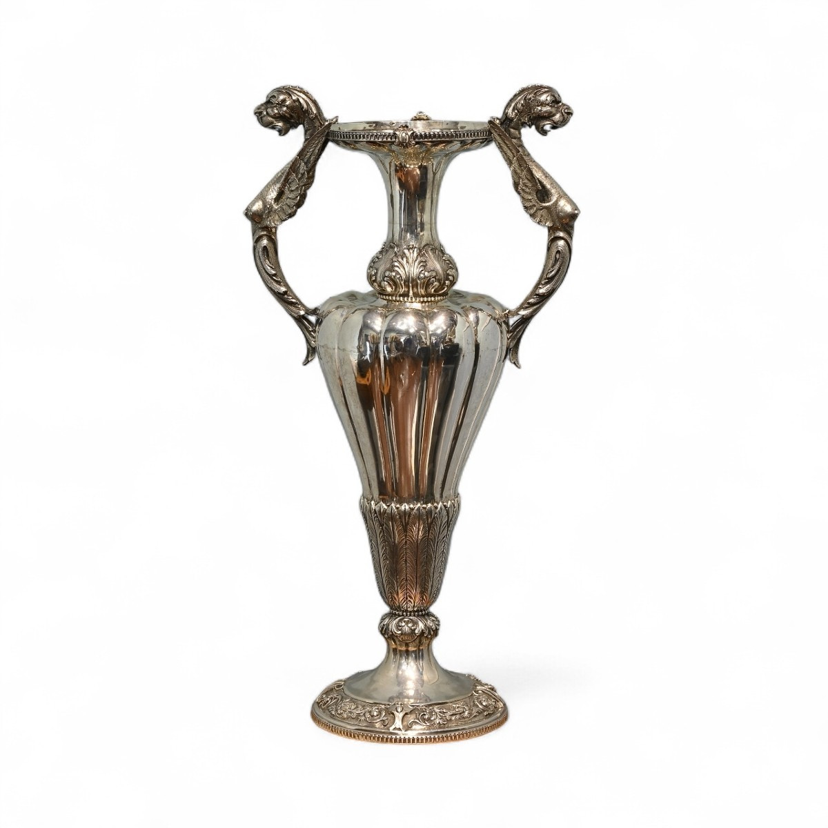Neo-renaissance Vase In 800 Silver - Italy, Early 20th Century